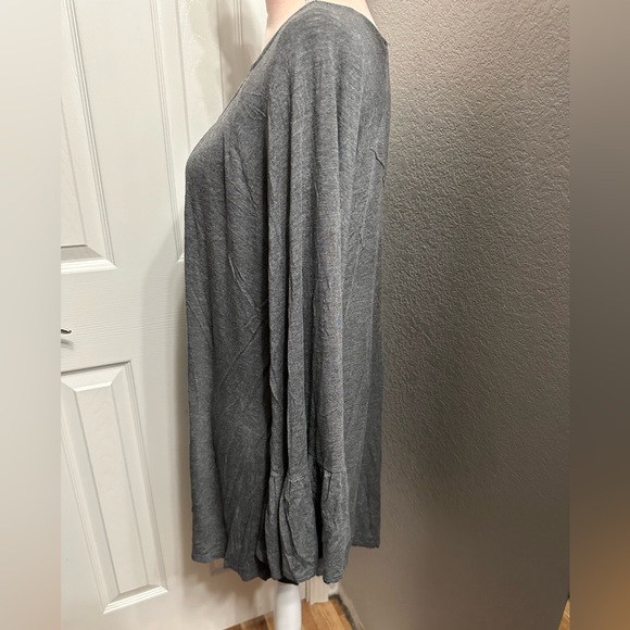 2Tee Couture Grey Dress - Picture 3 of 6